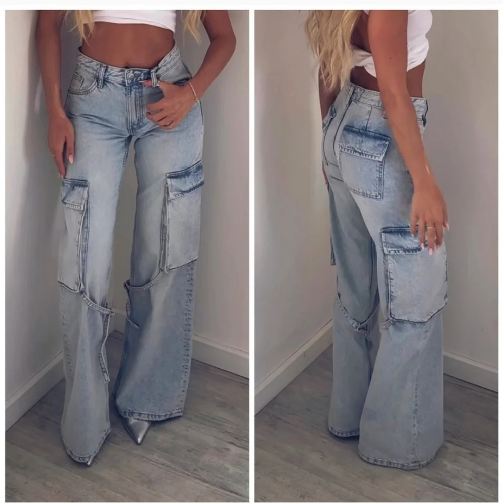 ZARA BELT LOOP CARGO MID RISE JEANS